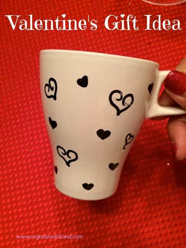 DIY Valentine's Day Gifts  Kid Friendly Mugs! 