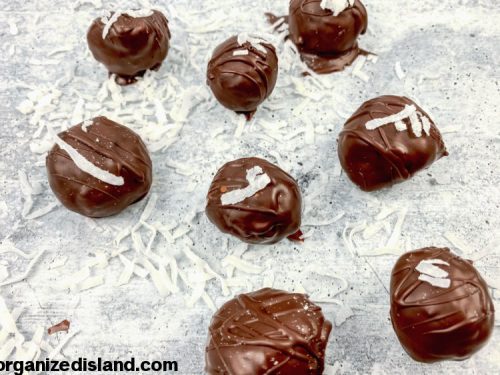 Easy Old Fashioned Chocolate Coconut Balls Recipe - Organized Island