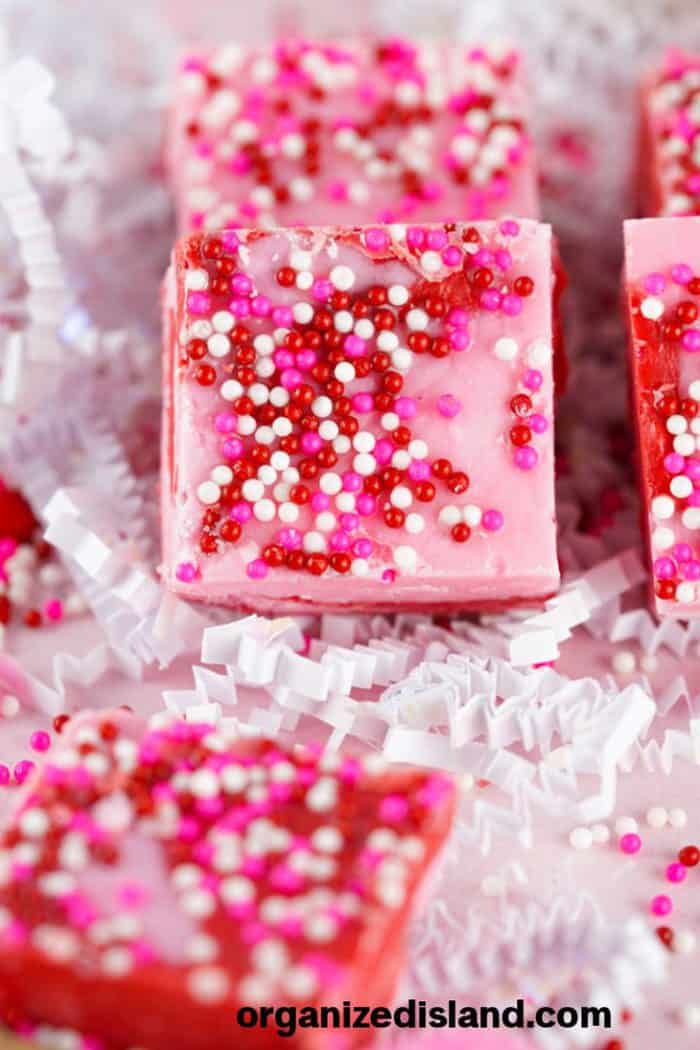 Valentines Fudge - Pink Fudge Recipe - Organized Island