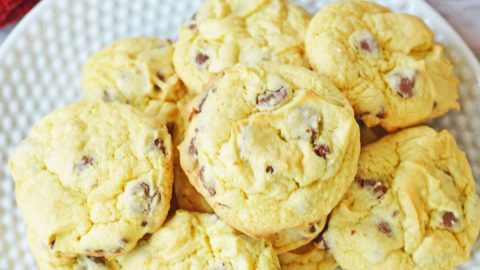 Super Easy Yellow Cake Mix Chocolate Chip Cookies with Video - Chas' Crazy  Creations