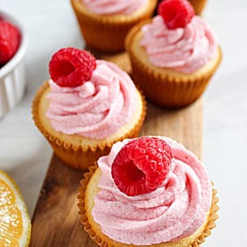 Lemon and Raspberry Cupcakes Recipe