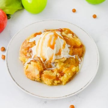 Caramel Apple Cobbler