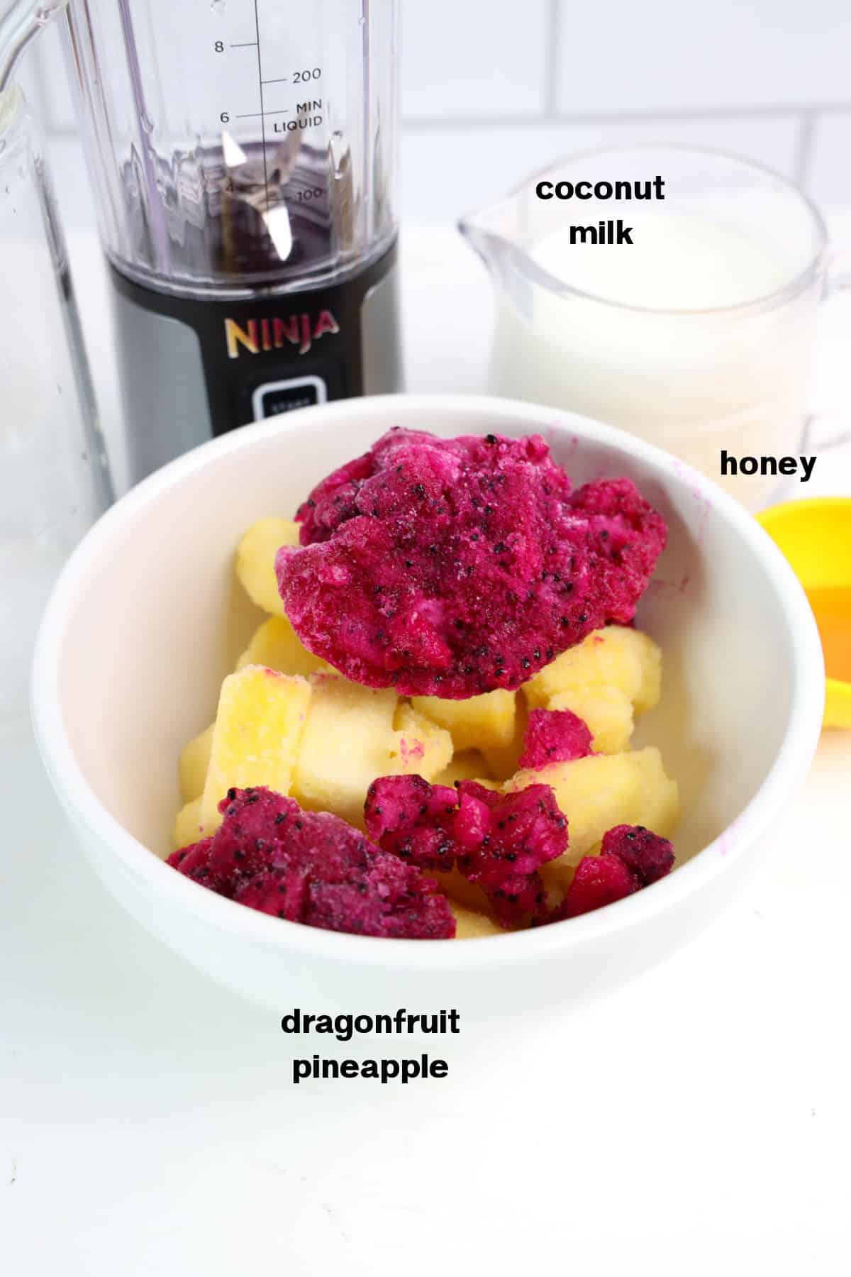 Dragonfruit Smoothie Ingredients