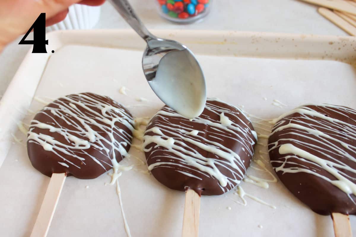 How to Make Chocolate Covered Apples - Step 4